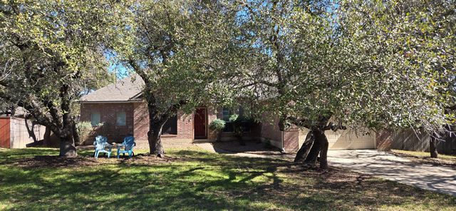 423 E Vista RDG, San Antonio, TX 78260