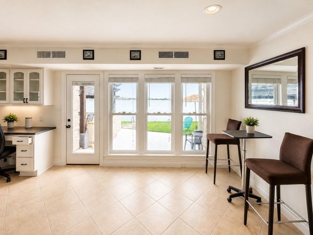 36 S Shore Drive, Galveston, TX 77551