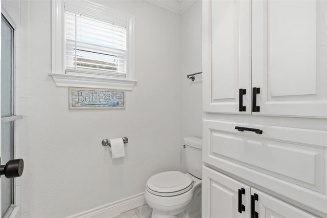 36 S Shore Drive, Galveston, TX 77551
