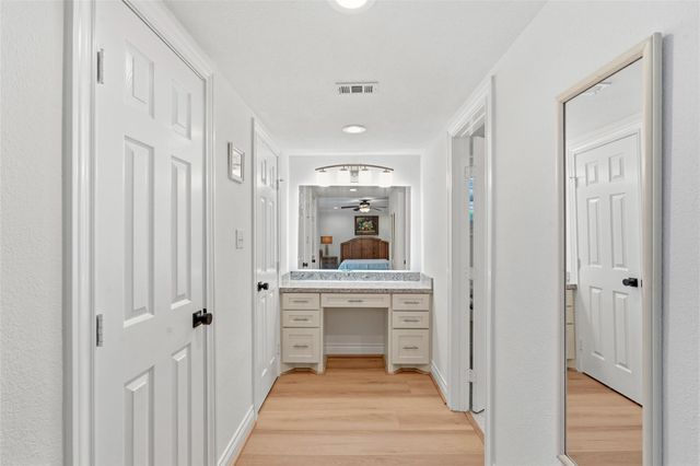 36 S Shore Drive, Galveston, TX 77551