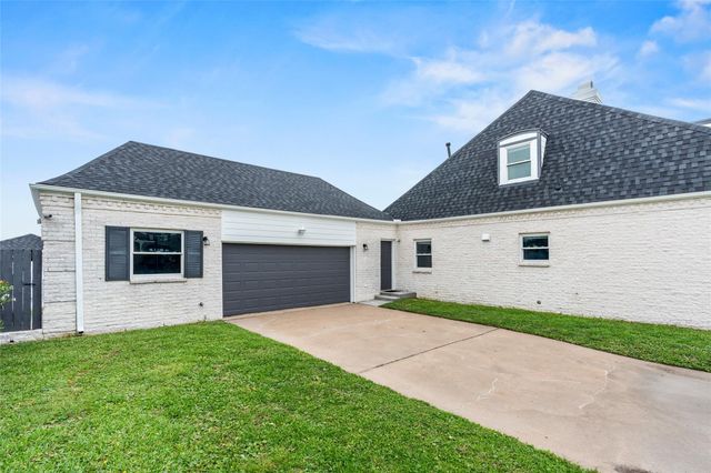 36 S Shore Drive, Galveston, TX 77551