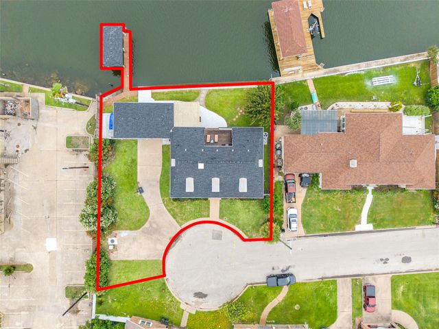 36 S Shore Drive, Galveston, TX 77551
