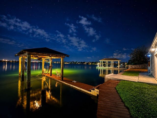 36 S Shore Drive, Galveston, TX 77551