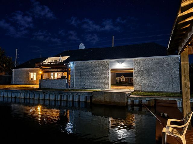 36 S Shore Drive, Galveston, TX 77551