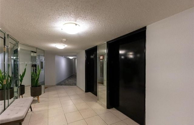 11930 N Bayshore Drive 302, North Miami, FL 33181