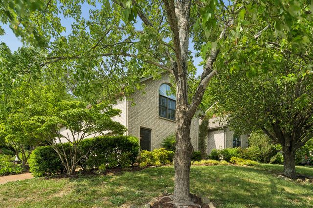 1400 Calloway Ct, Nashville, TN 37221