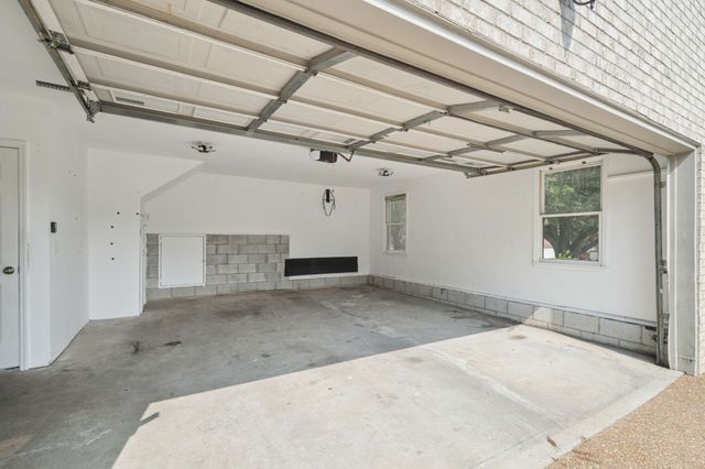 1400 Calloway Ct, Nashville, TN 37221