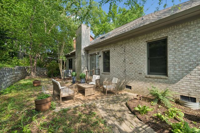 1400 Calloway Ct, Nashville, TN 37221