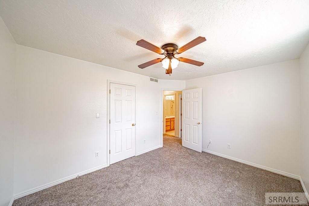 Image 14 of property listing at 730 Clarence Drive, Idaho Falls, ID 83402