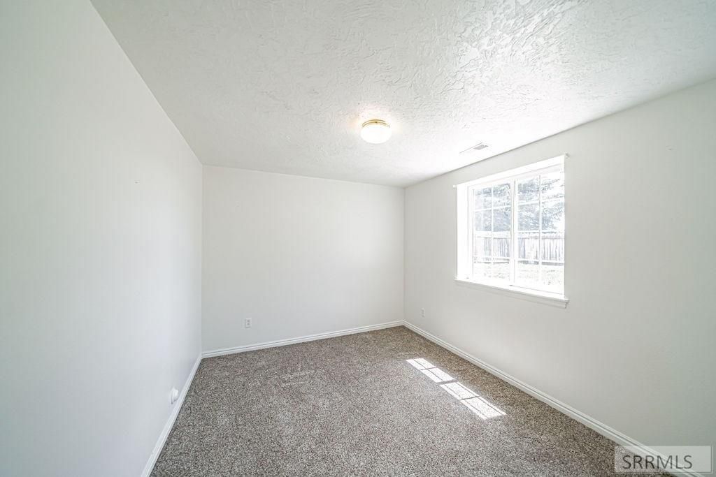 Image 21 of property listing at 730 Clarence Drive, Idaho Falls, ID 83402