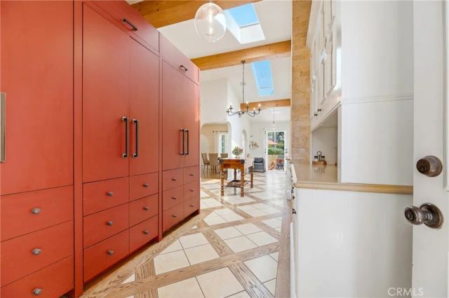 1102 Olmsted Drive, Glendale, CA 91202