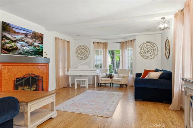 1102 Olmsted Drive, Glendale, CA 91202