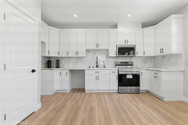 1102 Olmsted Drive, Glendale, CA 91202
