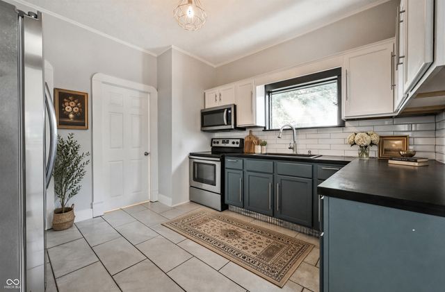 1705 Woodlawn Avenue, Indianapolis, IN 46203