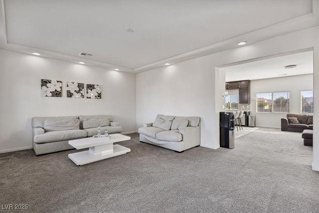 5255 Kennedy Hill Avenue, Las Vegas, NV 89139