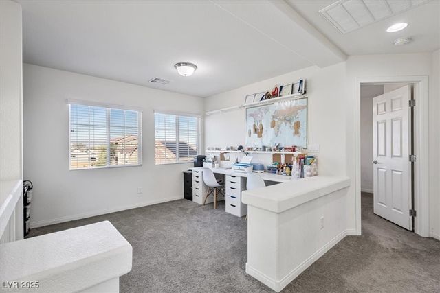 5255 Kennedy Hill Avenue, Las Vegas, NV 89139