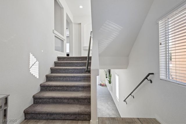 5255 Kennedy Hill Avenue, Las Vegas, NV 89139