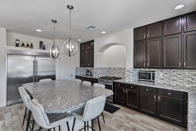 5255 Kennedy Hill Avenue, Las Vegas, NV 89139