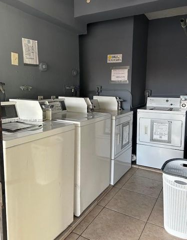 6580 W Flagler St 202, Miami, FL 33144