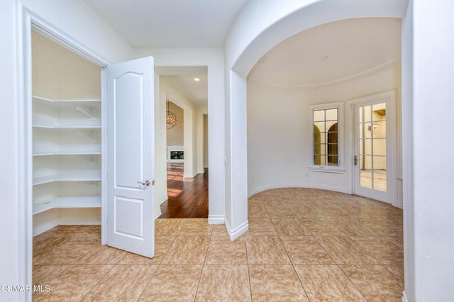 25480 Prado De Oro, Calabasas, CA 91302