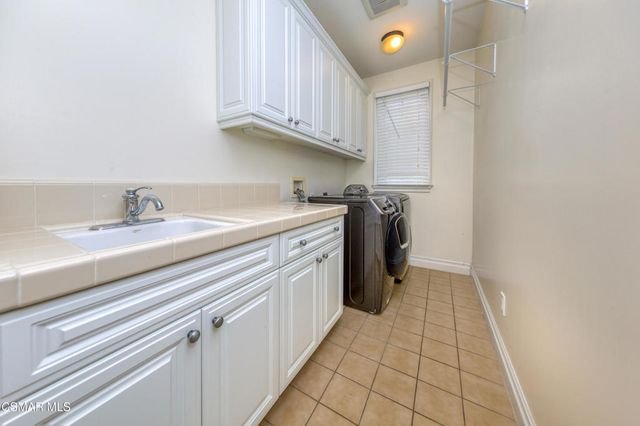 25480 Prado De Oro, Calabasas, CA 91302