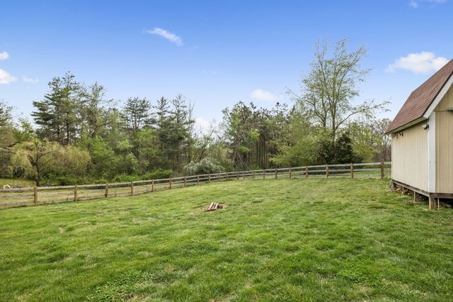 8334 Tatum Rd, Lyles, TN 37098