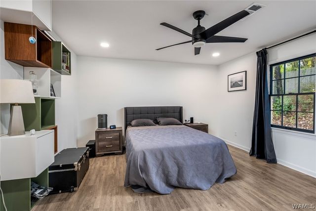 655 Woodridge, Tuscaloosa, AL 35406