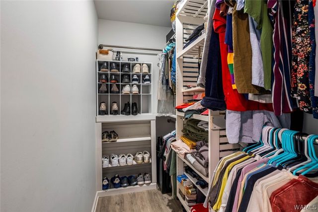 655 Woodridge, Tuscaloosa, AL 35406