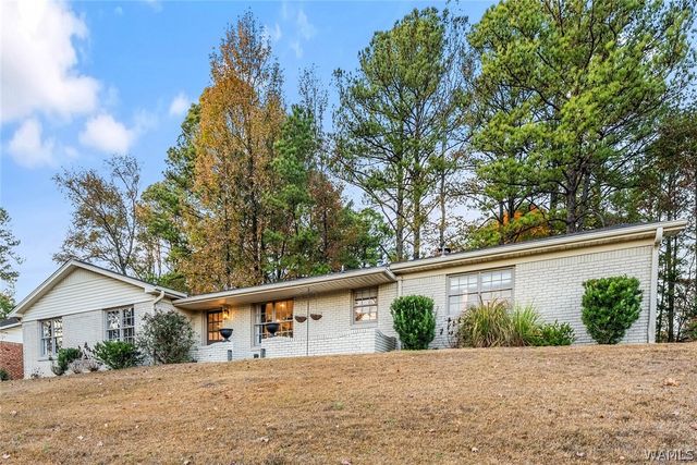 655 Woodridge, Tuscaloosa, AL 35406