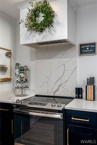 655 Woodridge, Tuscaloosa, AL 35406