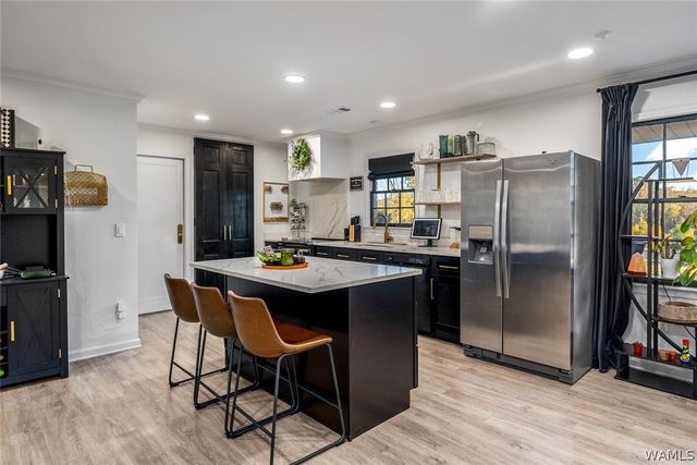 655 Woodridge, Tuscaloosa, AL 35406