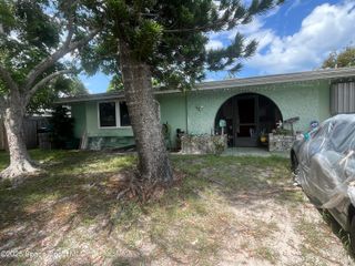 712 Bianca Drive NE, Palm Bay, FL 32905