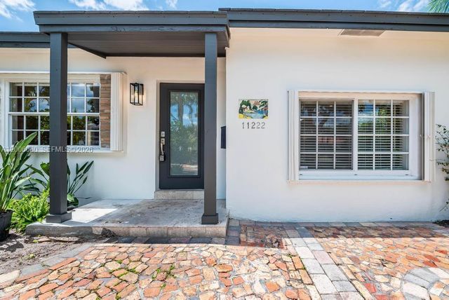 11222 NE 9th Ave, Biscayne Park, FL 33161