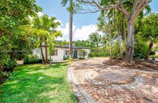 11222 NE 9th Ave, Biscayne Park, FL 33161