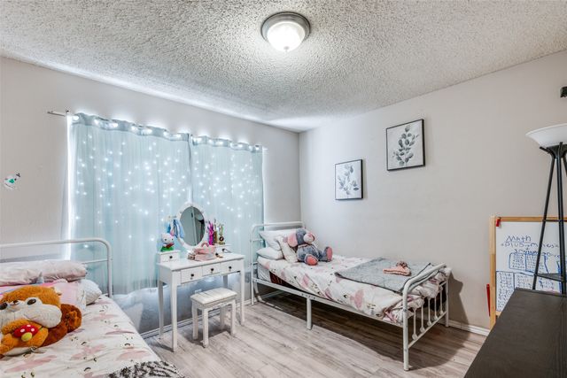 1415 Colonnade Drive, Arlington, TX 76018