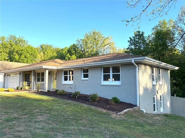 61 Hidden Court SE, Mableton, GA 30126