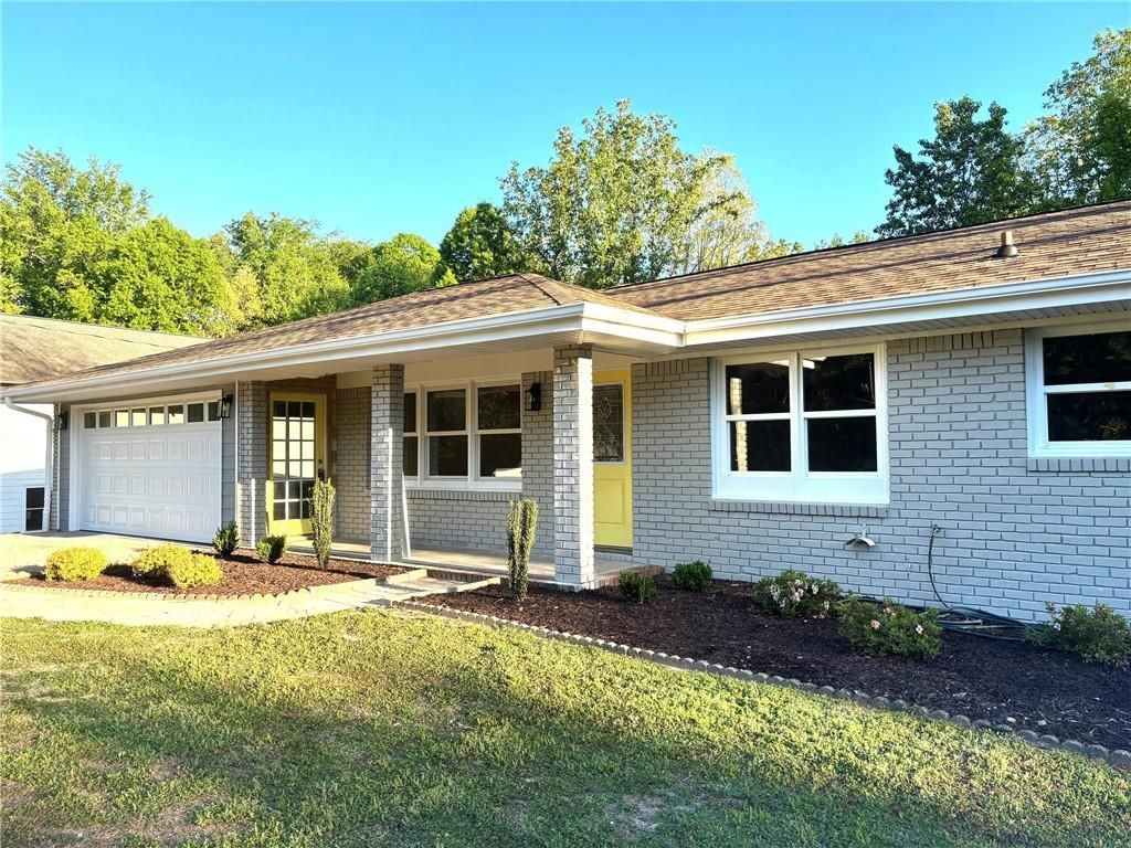 61 Hidden Court SE, Mableton, GA 30126