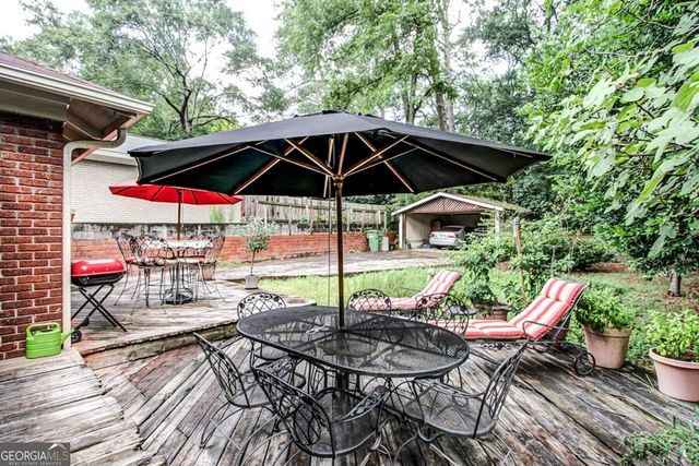 162 Peachtree Hills Avenue NE, Atlanta, GA 30305