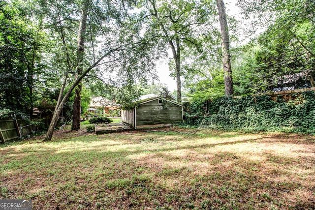 162 Peachtree Hills Avenue NE, Atlanta, GA 30305