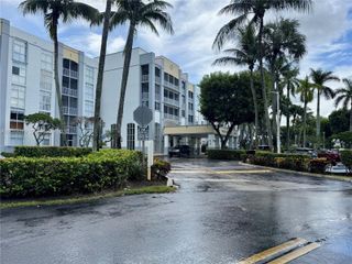9725 NW 52nd Street 109, Doral, FL 33178
