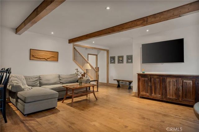 230 Hemlock Drive, Lake Arrowhead, CA 92352
