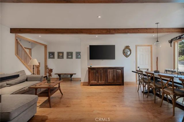 230 Hemlock Drive, Lake Arrowhead, CA 92352