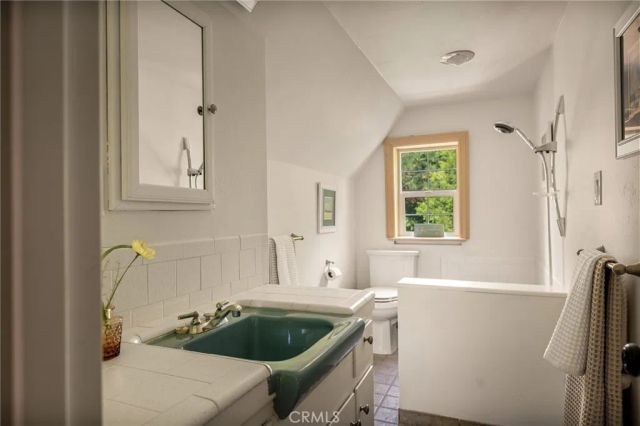 230 Hemlock Drive, Lake Arrowhead, CA 92352
