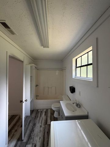 360 Sequoyah Drive, Chatsworth, GA 30705