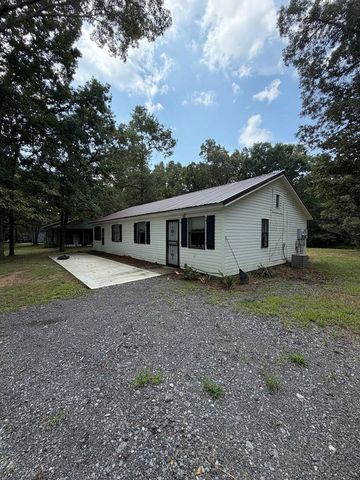 360 Sequoyah Drive, Chatsworth, GA 30705