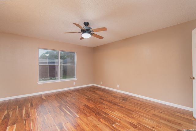 851 CAMEL BACK DR, New Braunfels, TX 78130