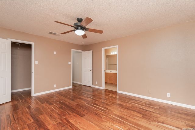 851 CAMEL BACK DR, New Braunfels, TX 78130