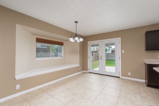 851 CAMEL BACK DR, New Braunfels, TX 78130
