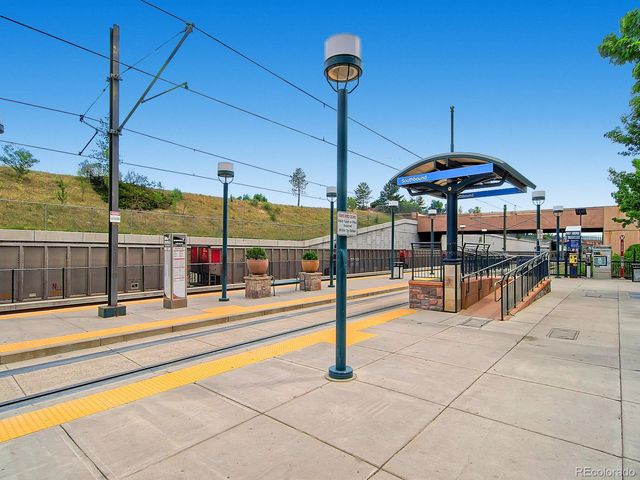 3070 W Prentice Avenue D, Littleton, CO 80123