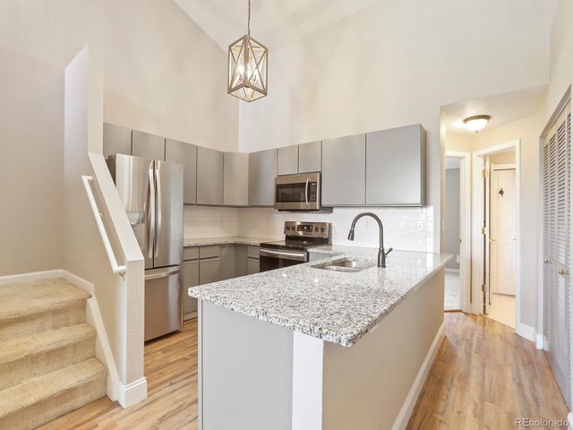 3070 W Prentice Avenue D, Littleton, CO 80123
